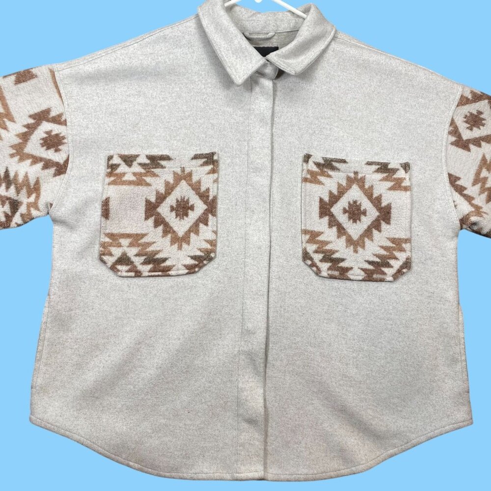 Fashion Nova Mens Aztec Print Button-Up Jacket Size XL Loose Fit Beige & Brown